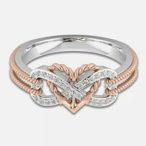 New Stunning (3) Heart Topaz Ring in .925  Size 5!